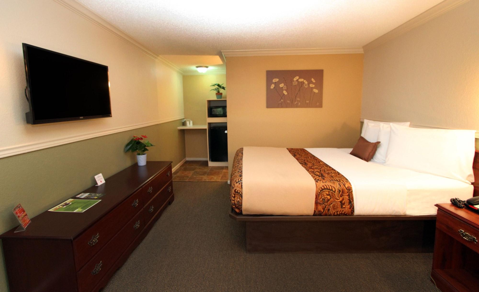 Family Garden Inn & Suites Laredo Bagian luar foto